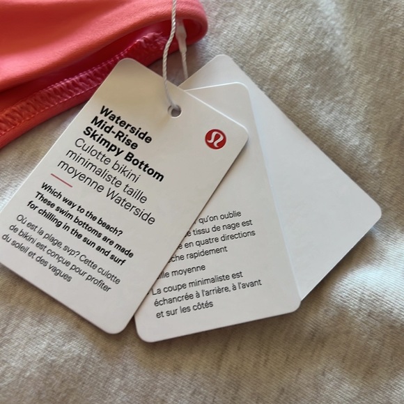 NWT lululemon waterside mid rise skimpy fit bikini bottoms in raspberry cream - Picture 4 of 6